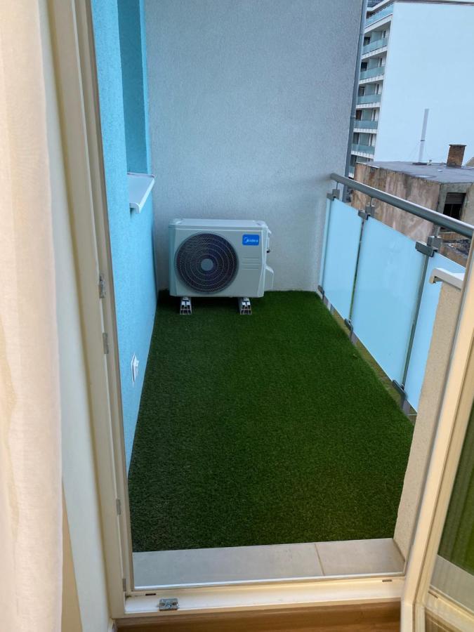 Boutique Apartment - 44 M2 - Great Location Budapeste Exterior foto